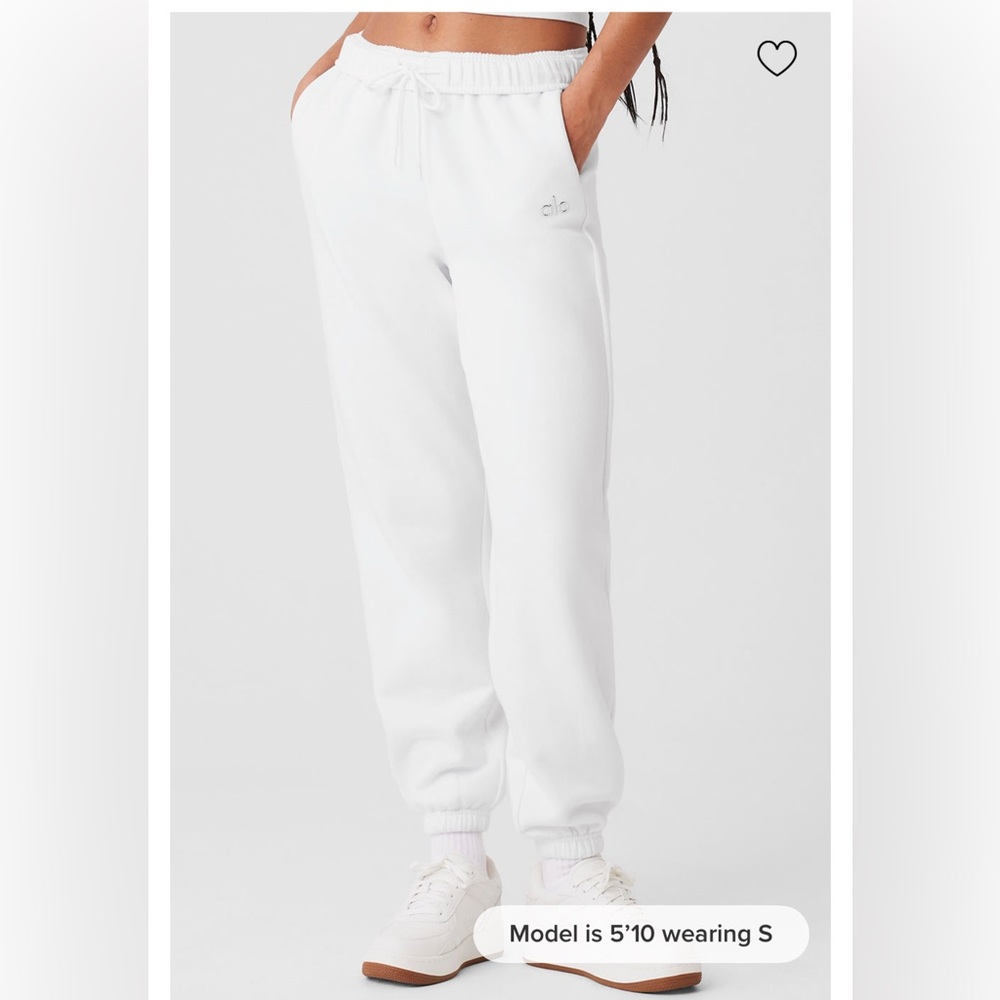 *New W/ Tag* Alo Accolade Sweatpant - White (M)